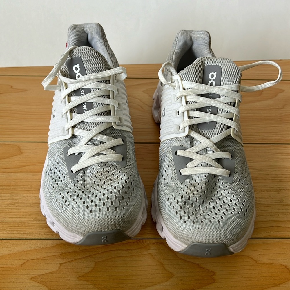 On Running Cloudswift Sneaker White/light grey
